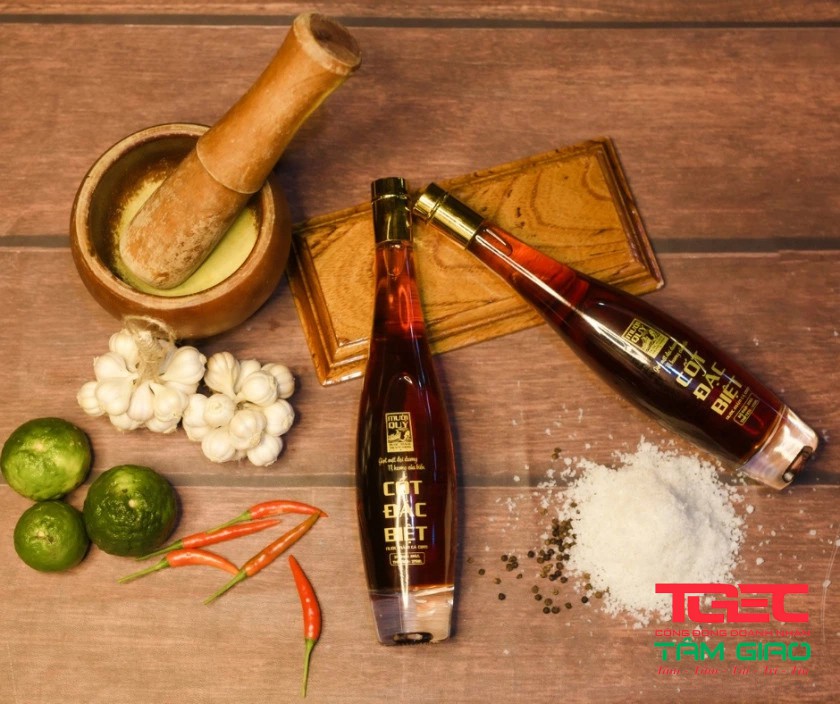 nuoc mam cot dac biet 375ml 1